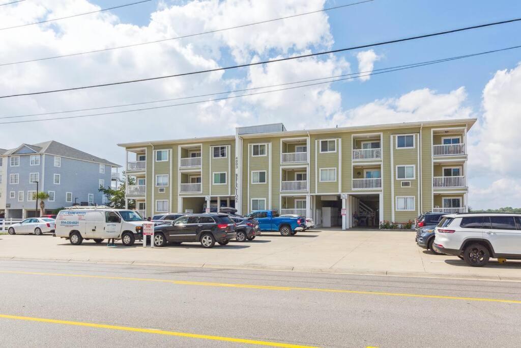 Right Across Beach Pool View Private Balcony By Zen Living Short Term Rental Myrtle Beach Esterno foto